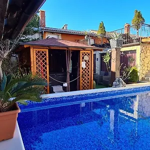https://bed-breakfast-villa-adriana.in-istria.net