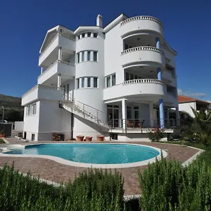 Lida Appartement Trogir