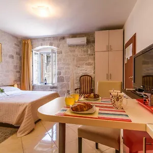  Apartment Dora -free Parking Kroatien