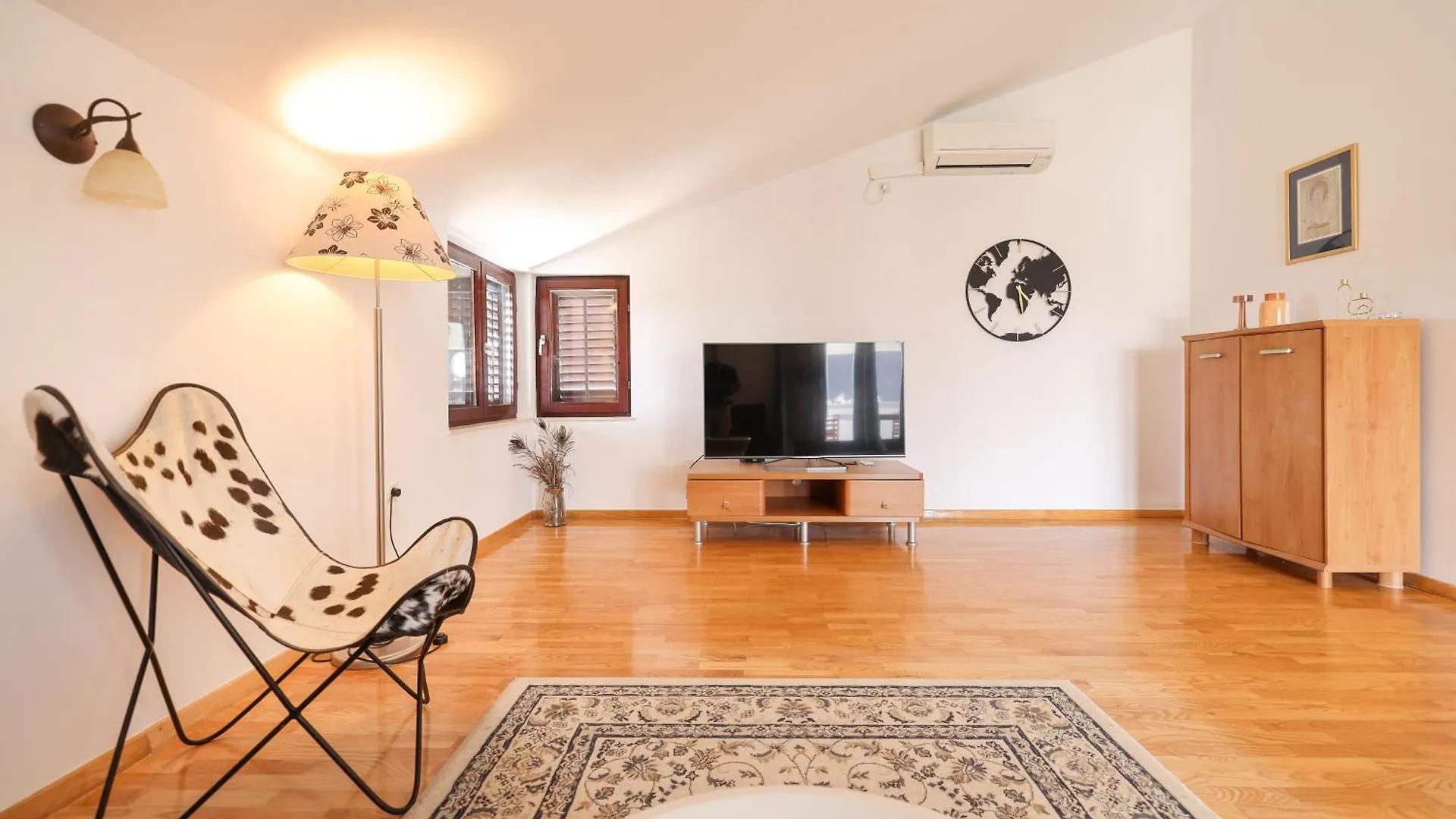 Apartments And A Room Ina Guest house Zadar
